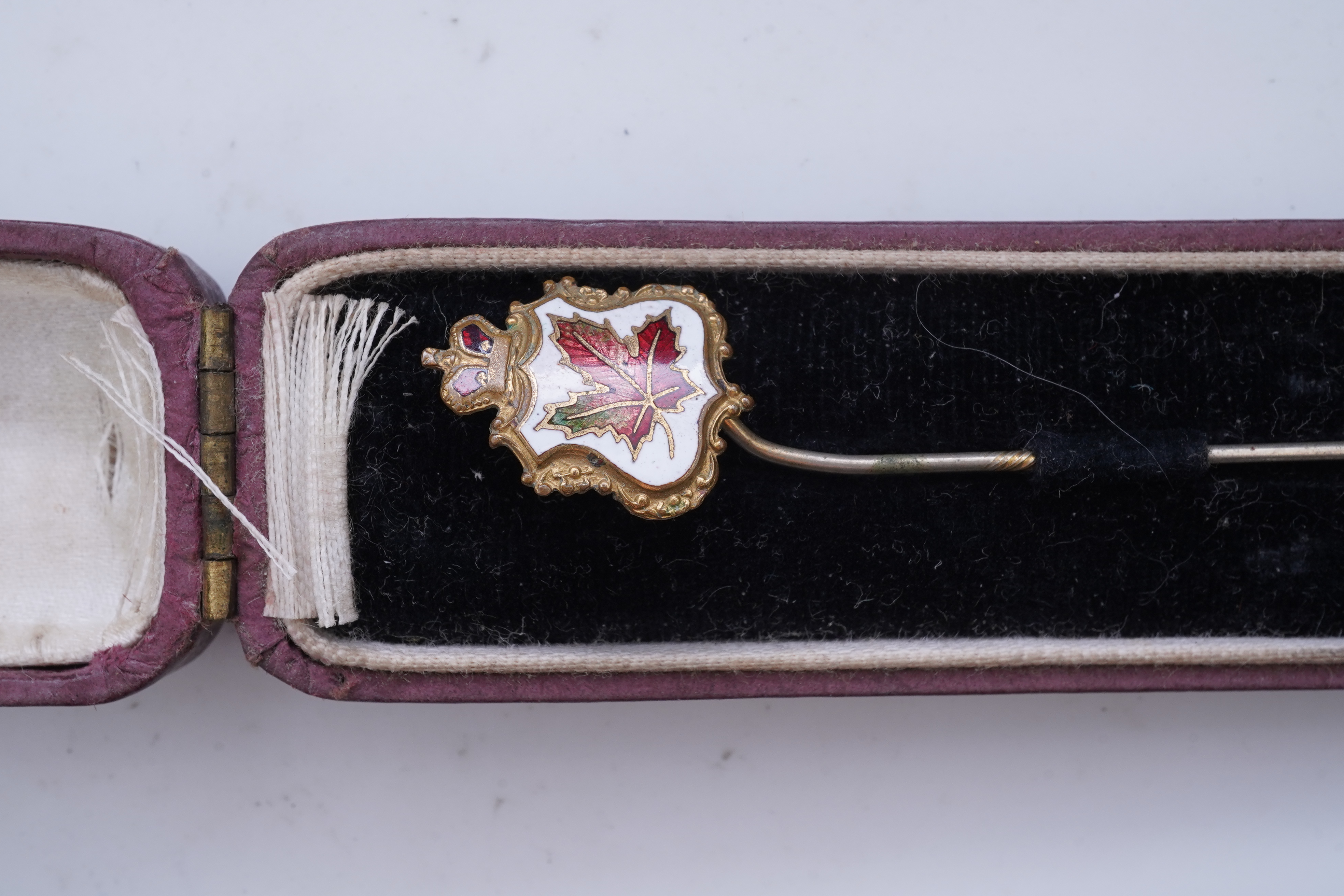 A collection of jewels including a Georgian paste brooch, early 19th century